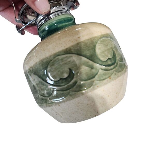 Vintage Oil Lantern Farmhouse Ceramic Green Cream Country with Glass Hurricane - Picture 7 of 8